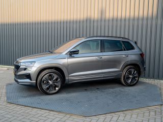 Skoda Karoq 1.5 TSI 150Pk ACT Sportline Business | Trekhaak wegkl. | Elk. A-klep | Camera | Keyless | Adapt. ...