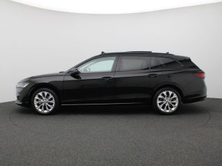 Skoda Superb Combi 1.5 TSI MHEV First Edition 150PK DSG Matrix-Led, Pano-Schuifdak, Side Assist, Stoelverwarmi...