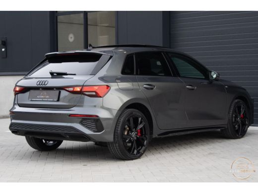 Audi A3 Sportback 45 TFSI e S edition Competition Pano Parkeerhulp S line Carplay ActivLease financial lease