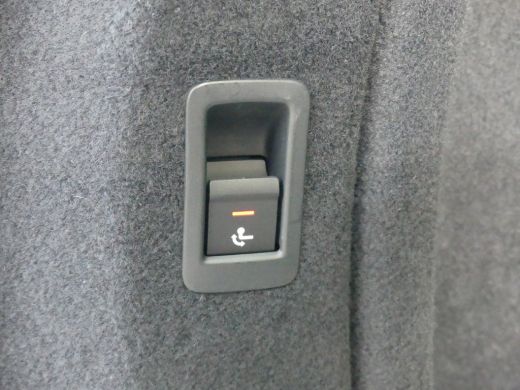 Audi A4 Avant 35 TFSI Advanced Edition | TREKHAAK | ELEKTRISCHE ACHTERKLEP | LED-VERLICHTING | ActivLease financial lease