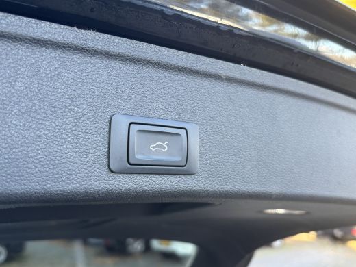 Audi A4 Avant 35 TFSI Launch edition Sport | S-Line | Automaat | Virtual Cockpit | Cruise ActivLease financial lease