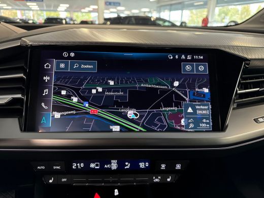 Audi Q4 e-tron 35 S-Line 55 kWh MMI navigatie plus / Smartphoneinterface / S line-exterieur / Assistentiepakket ... ActivLease financial lease