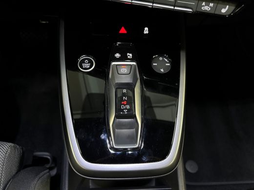 Audi Q4 e-tron 35 S-Line 55 kWh MMI navigatie plus / Smartphoneinterface / S line-exterieur / Assistentiepakket ... ActivLease financial lease