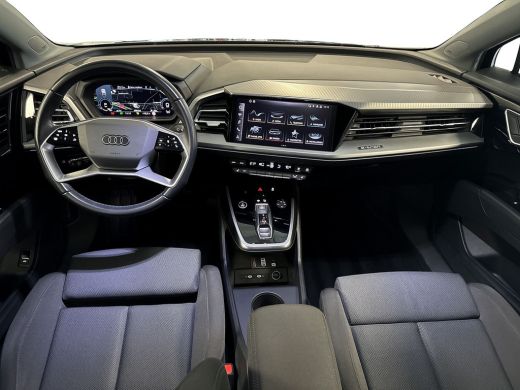 Audi Q4 e-tron 35 S-Line 55 kWh MMI navigatie plus / Smartphoneinterface / S line-exterieur / Assistentiepakket ... ActivLease financial lease