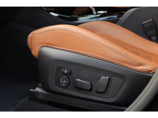 BMW X3 xDrive30e High Executive M Sport Automaat / Panoramadak / M Sportstoelen / Comfort Access / Adapt... ActivLease financial lease