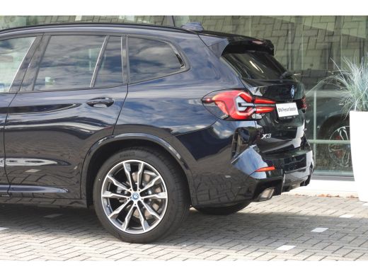 BMW X3 xDrive30e High Executive M Sport Automaat / Panoramadak / M Sportstoelen / Comfort Access / Adapt... ActivLease financial lease