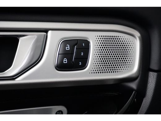 Ford Explorer 3.0 V6 E.B. PHEV Platinum | BTW- auto | Standkachel | Stoelmassage | Trekhaak | B&O audio | Pano-... ActivLease financial lease