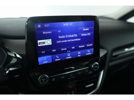 Ford Fiesta 1.0 EcoBoost Titanium Navigatie | Climate control | Led Koplampen | Dealer onderhouden | ActivLease financial lease