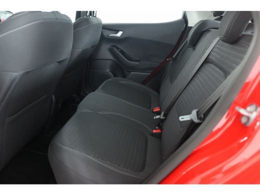 Ford Fiesta 1.0 EcoBoost Titanium Navigatie | Climate control | Led Koplampen | Dealer onderhouden | ActivLease financial lease