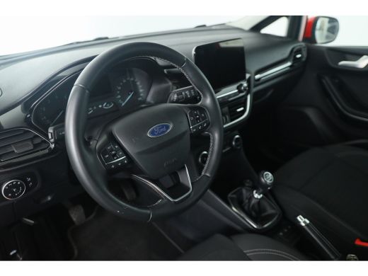 Ford Fiesta 1.0 EcoBoost Titanium Navigatie | Climate control | Led Koplampen | Dealer onderhouden | ActivLease financial lease