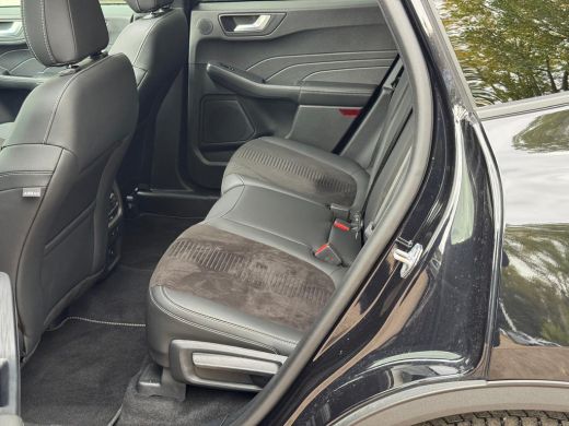 Ford Kuga 2.5 PHEV Active X 243pk | AGR-Stoelen | 20" LMV | Pano | Elek. Trekhaak (trekgewicht 2.100kg) | F... ActivLease financial lease