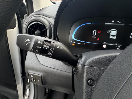 Hyundai i10 1.0 Comfort | Airco | Achteruitrijcamera | Active lane-keeping | Navigatie | Apple carplay/ Andro... ActivLease financial lease