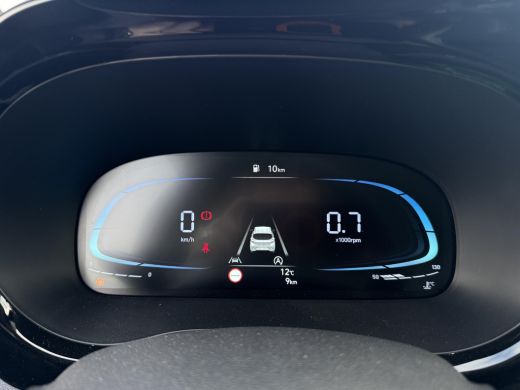 Hyundai i10 1.0 Comfort Smart | Airco | Achteruitrijcamera | Lederen stuurwiel | Active lane-keeping | Naviga... ActivLease financial lease