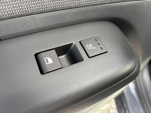 Hyundai Kona 1.6 GDI HEV Premium | Elektrische stoelen | Stoel/stuurverwarming | Stoelverkoeling | 2e zit-rij ... ActivLease financial lease