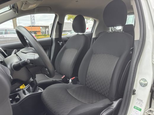 Mitsubishi Space Star 1.2 Cool+ | Apple Carplay | Airco | Regensensor ActivLease financial lease