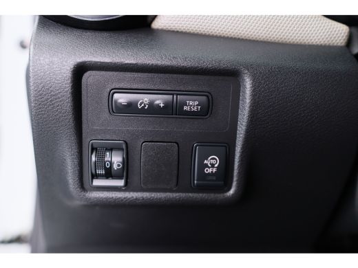 Nissan Micra 0.9 IG-T N-Connecta Navigatie | Climate control | Camera | 1ste eigenaar | Dealer onderhouden | ActivLease financial lease