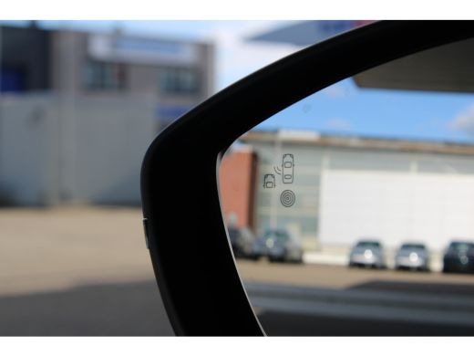 Opel Corsa 1.2 Turbo GS | Panoramadak | Dodehoek sensoren | Keyless Start ActivLease financial lease