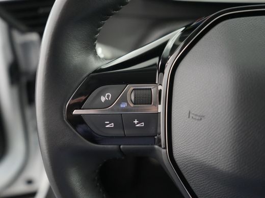 Peugeot 2008 1.2 PureTech Allure Pack | Achteruitrijcamera | Airco (automatisch) | Apple Carplay/Android Auto ActivLease financial lease