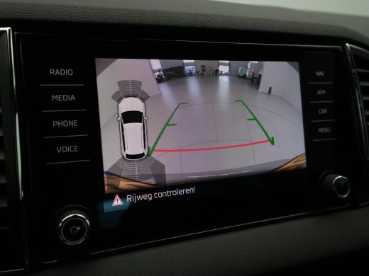 Skoda Karoq 1.5 TSI ACT 150pk DSG Sportline Business Navigatie Camera Acc Stoelverwarming 17 ActivLease financial lease