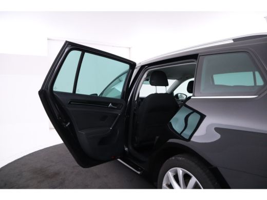 Volkswagen Golf 1.5 TSI Highline automaat, virtual cockpit, climate etc. ActivLease financial lease