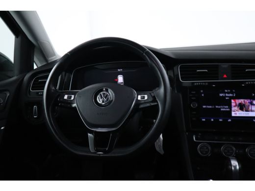 Volkswagen Golf 1.5 TSI Highline automaat, virtual cockpit, climate etc. ActivLease financial lease