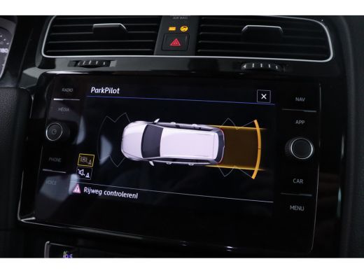 Volkswagen Golf 1.5 TSI Highline automaat, virtual cockpit, climate etc. ActivLease financial lease