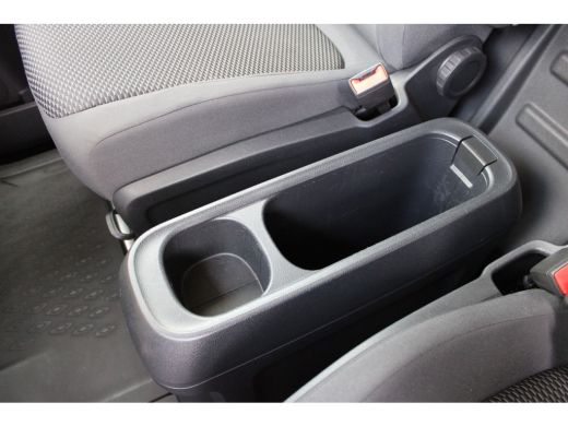 Volkswagen ID. Buzz Cargo Cargo 77 kWh 204 pk | 77 kWh | 204 pk | Trekhaak | Adaptive Cruise Control | Lichtmetalen velgen ... ActivLease financial lease