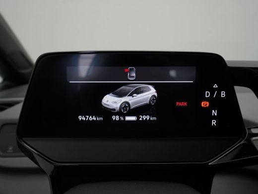 Volkswagen ID.3 Life 58 kWh 204pk Navigatie Stoelverwarming Acc Pdc 69 ActivLease financial lease