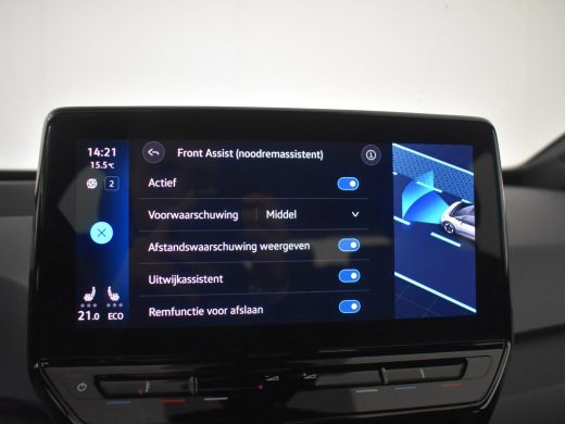 Volkswagen ID.3 Pure 45 kWh l Stoelverwarming l Adaptieve Cruise Control l Climate Control l Navigatie Full Map l... ActivLease financial lease