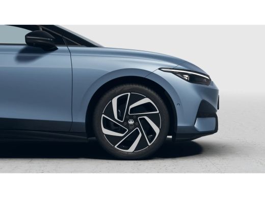 Volkswagen ID.7 Pro Limited Edition Inclusief €2000,- inruilvoordeel | Achterbank in ongelijke delen neerklapbaar... ActivLease financial lease