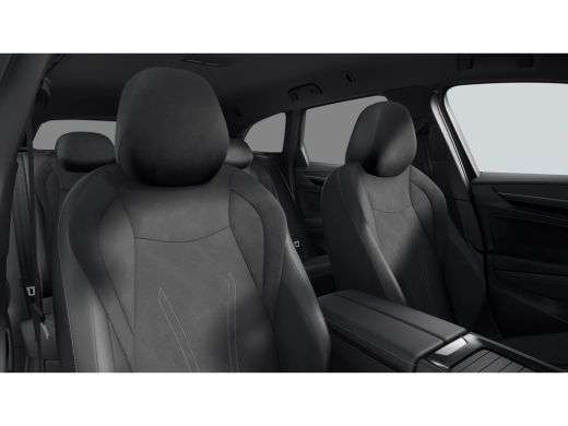 Volkswagen ID.7 Pro Limited Edition Inclusief €2000,- inruilvoordeel | Achterbank in ongelijke delen neerklapbaar... ActivLease financial lease