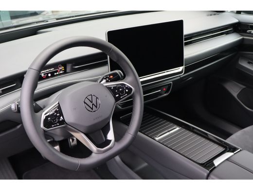 Volkswagen ID.7 Pro Limited Edition Inclusief €2000,- inruilvoordeel | Achterbank in ongelijke delen neerklapbaar... ActivLease financial lease