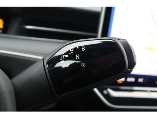 Volkswagen ID.7 Pro Limited Edition Inclusief €2000,- inruilvoordeel | Achterbank in ongelijke delen neerklapbaar... ActivLease financial lease