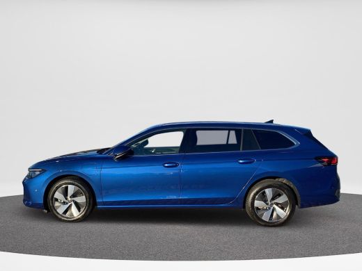 Volkswagen Passat Variant 1.5 eHybrid Business | Trekhaak | 5 jaar garantie ActivLease financial lease
