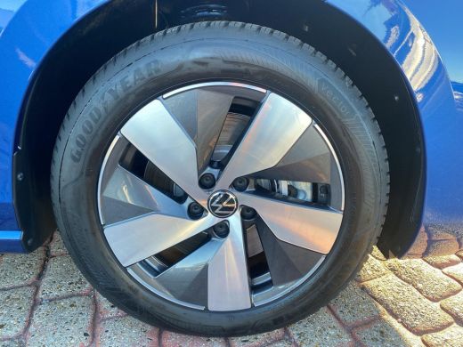 Volkswagen Passat Variant 1.5 eHybrid Business | Trekhaak | 5 jaar garantie ActivLease financial lease