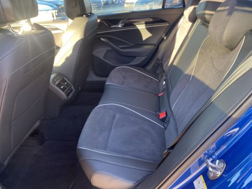 Volkswagen Passat Variant 1.5 eHybrid Business | Trekhaak | 5 jaar garantie ActivLease financial lease