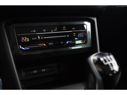 Volkswagen Tiguan 1.5 TSI Life Business / Adaptive Cruise Control/ Virtual Cockpit/ Panoramadak/ Trekhaak/ 110kW (1... ActivLease financial lease