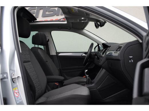 Volkswagen Tiguan 1.5 TSI Life Business / Adaptive Cruise Control/ Virtual Cockpit/ Panoramadak/ Trekhaak/ 110kW (1... ActivLease financial lease