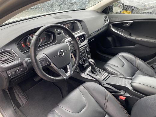 Volvo  V40 Cross Country T3 Polar+ Luxury 152PK AUT Apple Carplay/Android Auto| Stoelverwarming| Lederen Bek... ActivLease financial lease