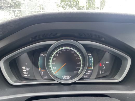 Volvo  V40 Cross Country T3 Polar+ Luxury 152PK AUT Apple Carplay/Android Auto| Stoelverwarming| Lederen Bek... ActivLease financial lease