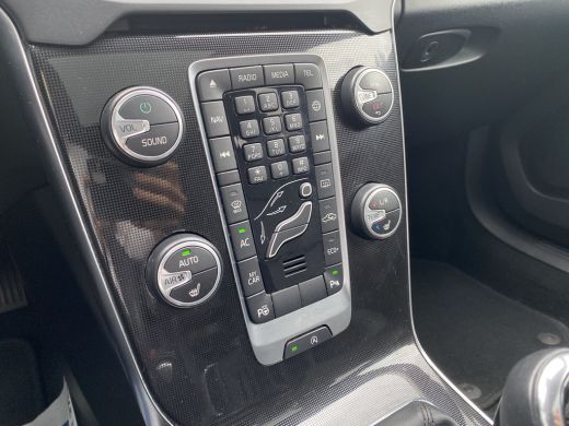 Volvo  V40 Cross Country T3 Polar+ Luxury 152PK AUT Apple Carplay/Android Auto| Stoelverwarming| Lederen Bek... ActivLease financial lease