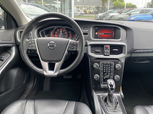 Volvo  V40 Cross Country T3 Polar+ Luxury 152PK AUT Apple Carplay/Android Auto| Stoelverwarming| Lederen Bek... ActivLease financial lease