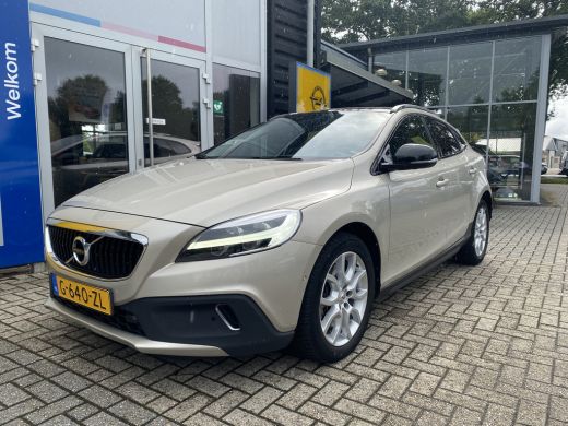 Volvo  V40 Cross Country T3 Polar+ Luxury 152PK AUT Apple Carplay/Android Auto| Stoelverwarming| Lederen Bek... ActivLease financial lease