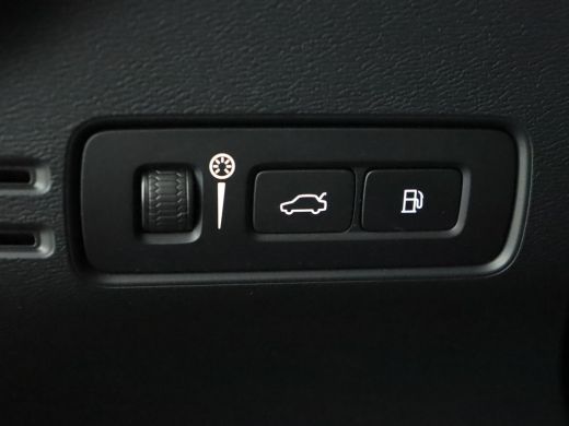 Volvo  XC40 1.5 T4 Recharge Inscription | Apple Carplay/Android Auto | Chroom delen exterieur | Cruise contro... ActivLease financial lease