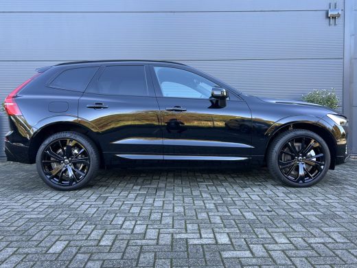 Volvo  XC60 2.0 T6 Plug-in hybrid AWD Plus Black Edition | Trekhaak | BLIS | Pano | Sportstoel | Pilot Assist... ActivLease financial lease