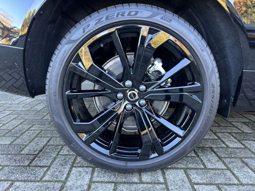Volvo  XC60 2.0 T6 Plug-in hybrid AWD Plus Black Edition | Trekhaak | BLIS | Pano | Sportstoel | Pilot Assist... ActivLease financial lease