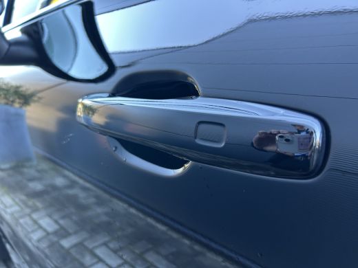 Volvo  XC60 2.0 T6 Plug-in hybrid AWD Plus Black Edition | Trekhaak | BLIS | Pano | Sportstoel | Pilot Assist... ActivLease financial lease