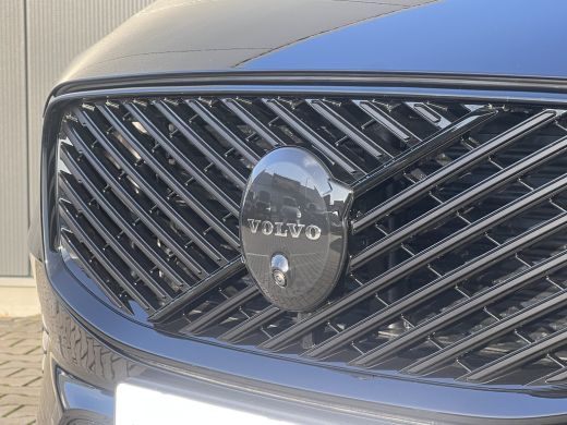 Volvo  XC60 T6 Plug-in hybrid AWD Ultra Black Edition | Bowers&Wilkins | Luchtvering | Registratie 2026 | 22 ... ActivLease financial lease