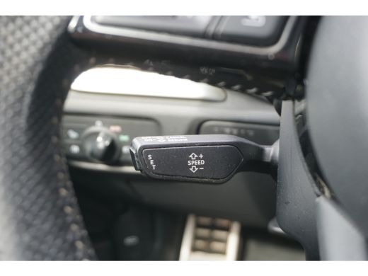 Audi A3 Limousine 30 TFSI 2X S Line | VIRTUAL COCKPIT | CARPLAY | HALF LEDER | ActivLease financial lease