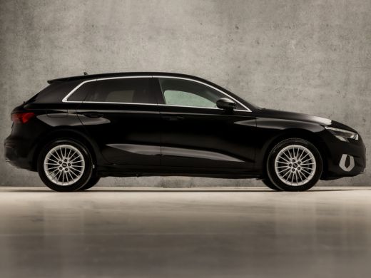 Audi A3 Sportback 30 TFSI Sportline Automaat (APPLE CARPLAY, GROOT NAVI, CLIMATE, GETINT GLAS, SPORTSTOEL... ActivLease financial lease